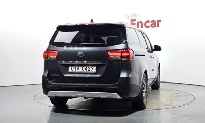 Kia Canival 2017, 126120 км, за 6562 USD