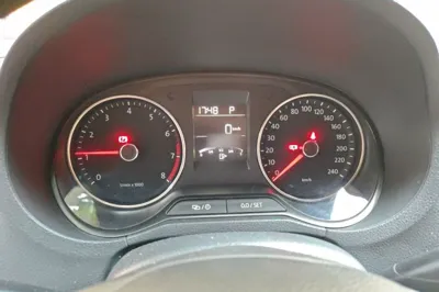 Volkswagen Polo 2014, 36600 км, за 6200 USD - фото 10