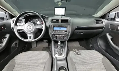 Volkswagen Jetta 2011, 106638 км, за 2636.27 USD - фото 7