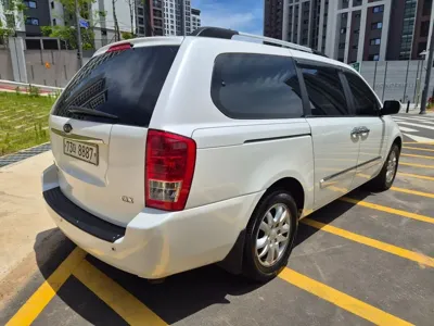 Kia Canival 2012, 182000 км, за 2800.02 USD