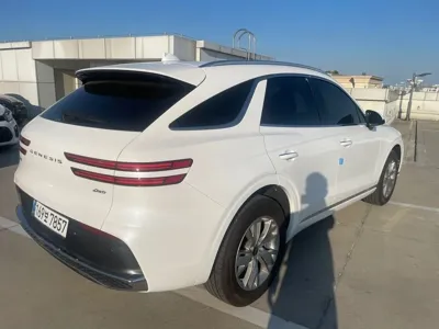 Genesis GV70 2025, 3249 км, за 30326.9 USD