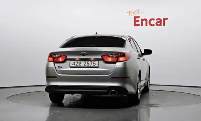 Kia K5 2014, 53573 км, за 5255.2 USD
