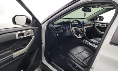 Ford Explorer 2020, 73450 км, за 19640.03 USD - фото 10