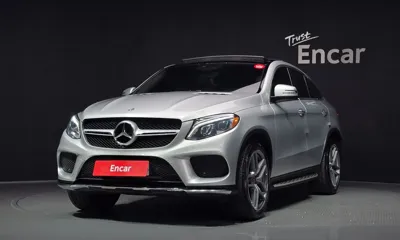 Mercedes-Benz GLE-Class · 2017 год