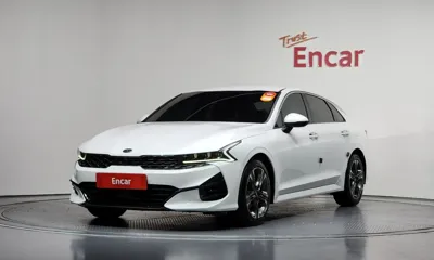 Kia K5 · 2021 год