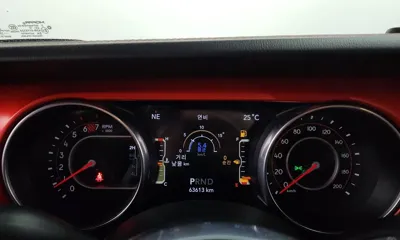 Jeep Wrangler 2019, 63613 км, за 23778.51 USD - фото 8