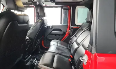 Jeep Wrangler 2019, 63613 км, за 23778.51 USD - фото 11