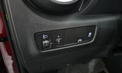 Hyundai Kona 2020, 70904 км, за 9120.53 USD - фото 28