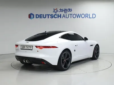 Jaguar F-Type 2015, 39784 км, за 24637.58 USD