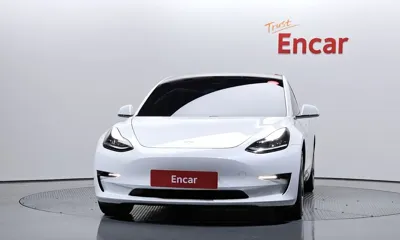 Tesla Model 3 2020, 129145 км, за 16872.97 USD