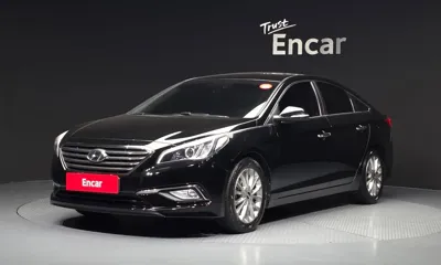 Hyundai Sonata · 2015 год