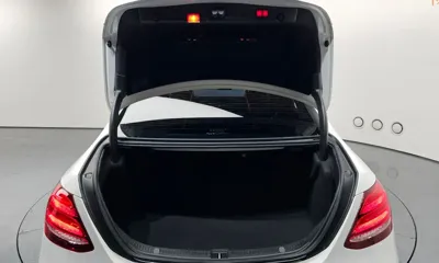 Mercedes-Benz E-Class 2018, 73410 км, за 16459.56 USD - фото 20