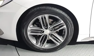 Hyundai Grandeur 2018, 131782 км, за 8847.26 USD