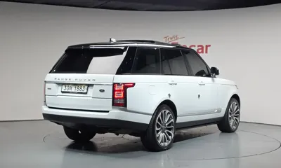 Land Rover Range Rover 2017, 86960 км, за 28733.01 USD