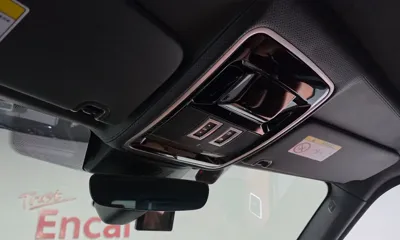 Land Rover Range Rover 2017, 86960 км, за 28602.89 USD - фото 27