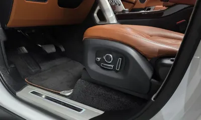Land Rover Range Rover 2017, 86960 км, за 28602.89 USD - фото 32