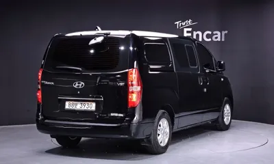 Hyundai Starex 2019, 44561 км, за 10603.7 USD