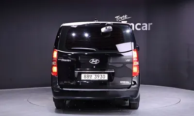 Hyundai Starex 2019, 44561 км, за 10603.7 USD