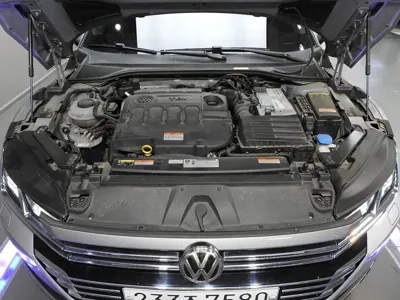 Volkswagen Arteon 2019, 94022 км, за 13131.37 USD - фото 6