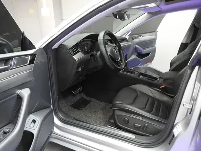 Volkswagen Arteon 2019, 94022 км, за 13131.37 USD - фото 10
