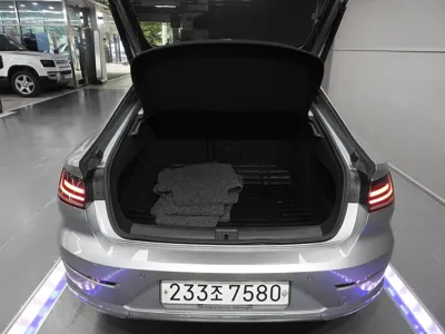Volkswagen Arteon 2019, 94022 км, за 13131.37 USD - фото 13