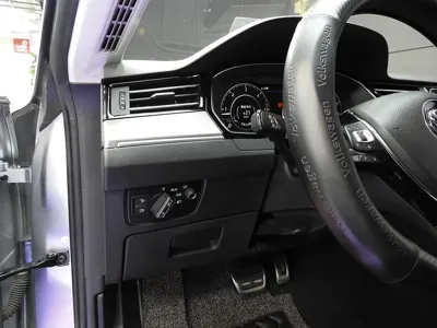 Volkswagen Arteon 2019, 94022 км, за 13131.37 USD - фото 18