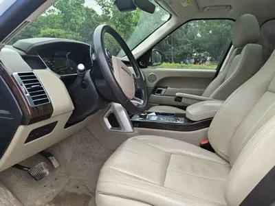 Land Rover Range Rover 2018, 93000 км, за 70680.83 USD