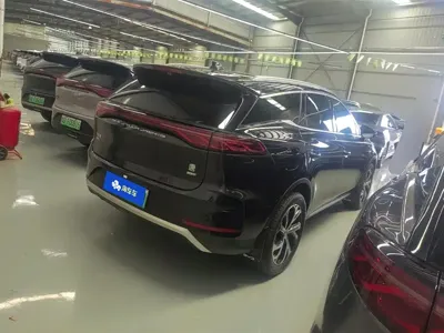 BYD Tang New Energy 2025, 12000 км, за 19581.1 USD