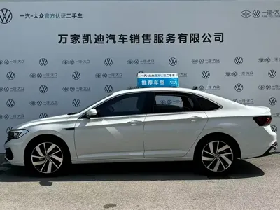Volkswagen Sagitar 2026, 32000 км, за 12036.26 USD