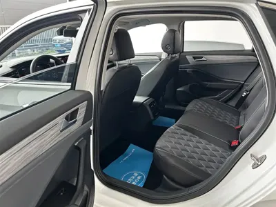 Volkswagen Sagitar 2026, 32000 км, за 12036.26 USD - фото 28