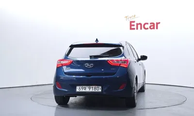 Hyundai i30 2016, 168921 км, за 3315.35 USD