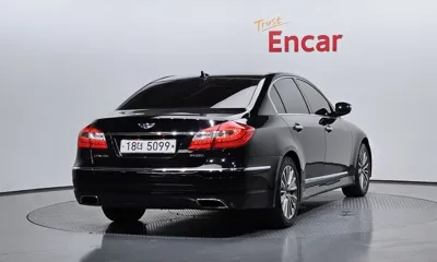 Hyundai Genesis 2013, 192463 км, за 3058.41 USD