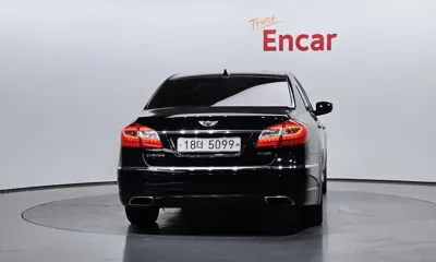 Hyundai Genesis 2013, 192463 км, за 3058.41 USD