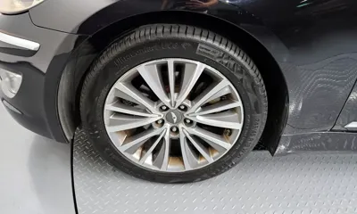 Hyundai Genesis 2013, 192463 км, за 3058.41 USD