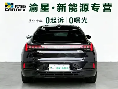 Zeekr 001