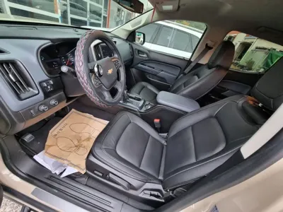 ChevroletGMDaewoo Colorado 2022, 45839 км, за 20065.16 USD - фото 7
