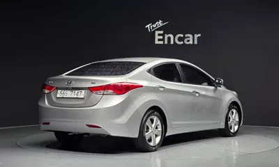 Hyundai Avante 2013, 34176 км, за 3106.82 USD