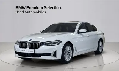 BMW 5-Series · 2023 год