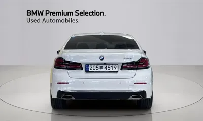 BMW 5-Series 2023, 62613 км, за 21498.38 USD