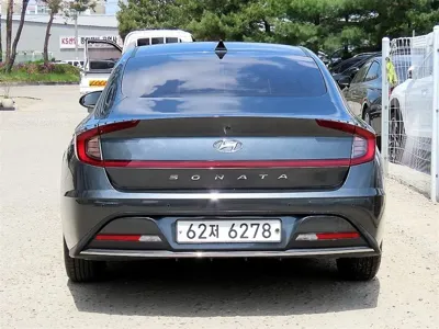 Hyundai Sonata 2020, 82575 км, за 9058.68 USD