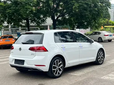 Volkswagen Golf 2020, 70000 км, за 8799.12 USD - фото 9