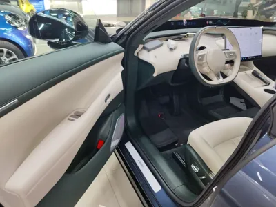 Xiaomi Auto YU7