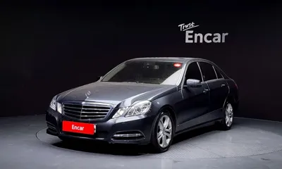 Mercedes-Benz E-Class · 2013 год