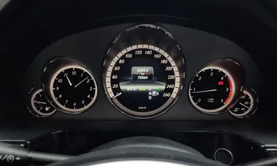 Mercedes-Benz E-Class 2013, 75564 км, за 5351.83 USD - фото 8