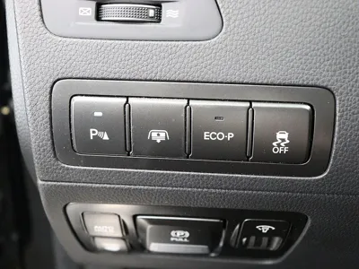 Hyundai Equus 2012, 196877 км, за 2600.27 USD - фото 12