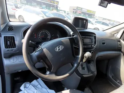 Hyundai Starex 2016, 171166 км, за 5529.54 USD - фото 9