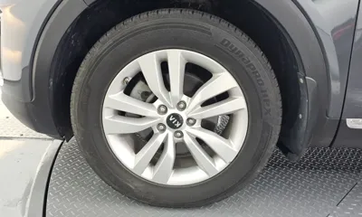 Kia Sorento 2016, 169140 км, за 6494.18 USD