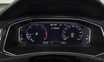 Volkswagen T-Roc 2021, 23389 км, за 16604.8 USD - фото 8