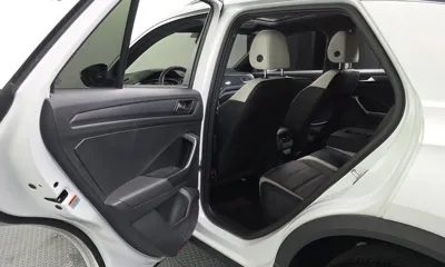 Volkswagen T-Roc 2021, 23389 км, за 16604.8 USD - фото 26