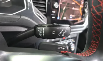 Volkswagen T-Roc 2021, 23389 км, за 16604.8 USD - фото 29